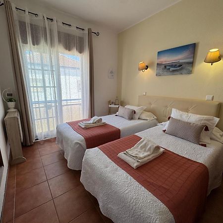 Quartos Abelha Porto Covo Exteriör bild